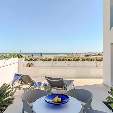 Azul Hotel apartamentowy Castelldefels